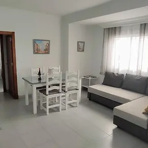 Apartamento Fuente Y Mar - Junto A La Playa Y Centro Histórico Sólo Familias, Conil De La Frontera
